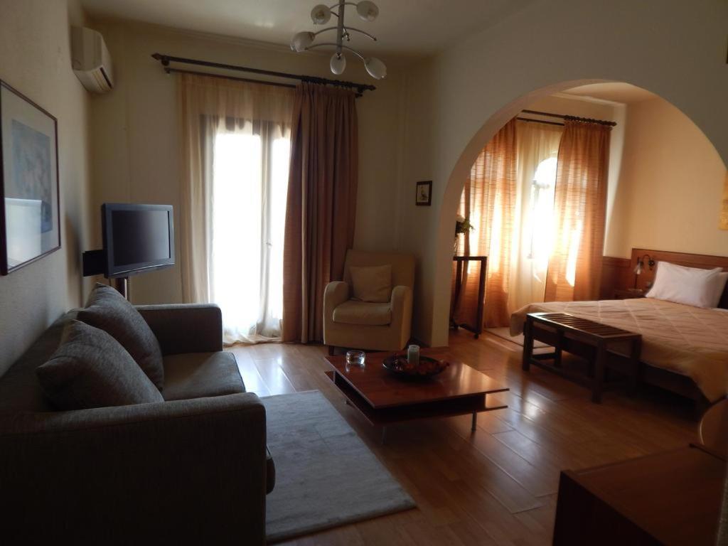 Philoxenia Hotell Kavala Exteriör bild